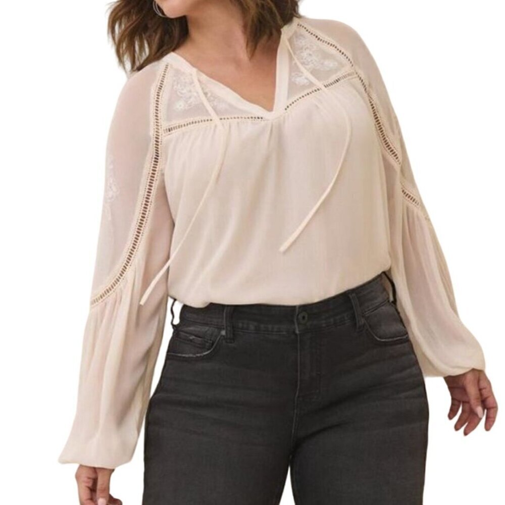 Torrid Floral Top 4X Ivory Crinkle Embroidered Boho Western Retro Indie Folk 80s